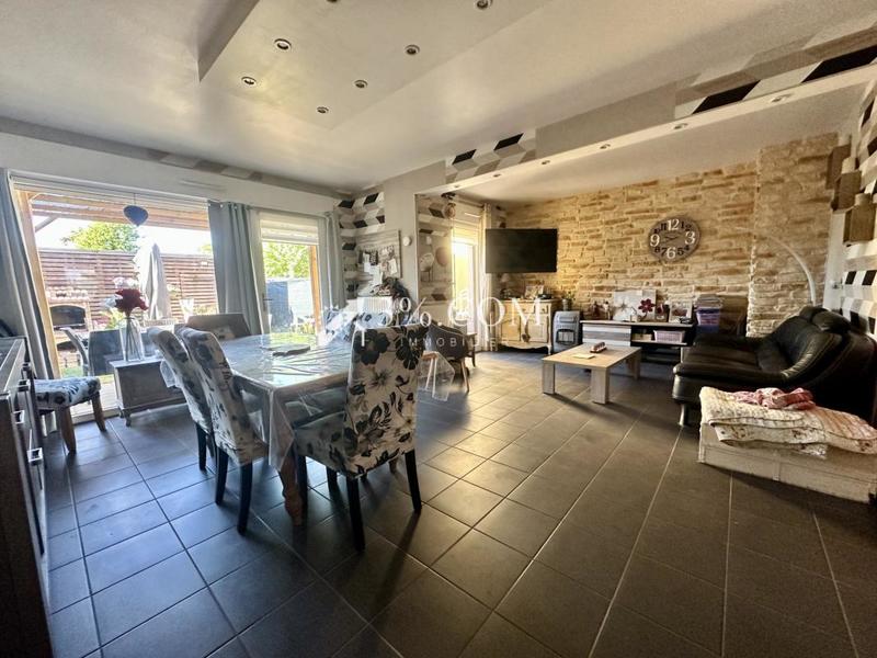 Maison - 85 m² - 4 pièces