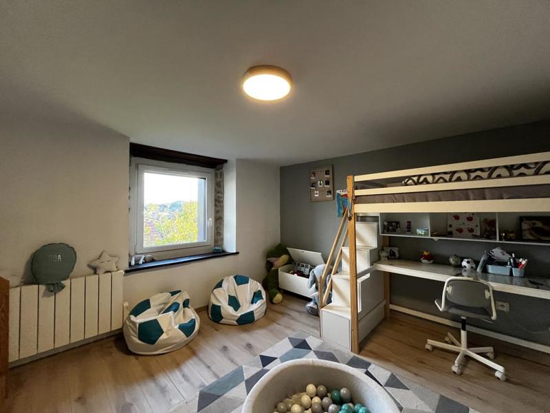 Maison - 254 m² - 7 pièces