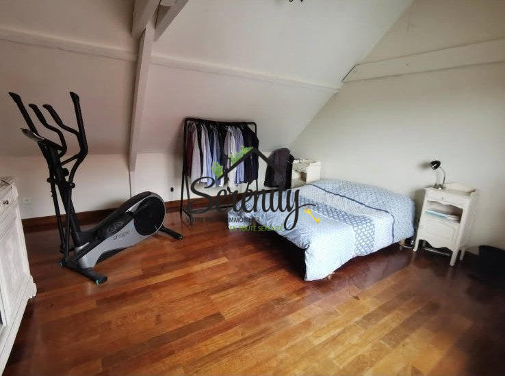 Maison - 122 m² - 5 pièces