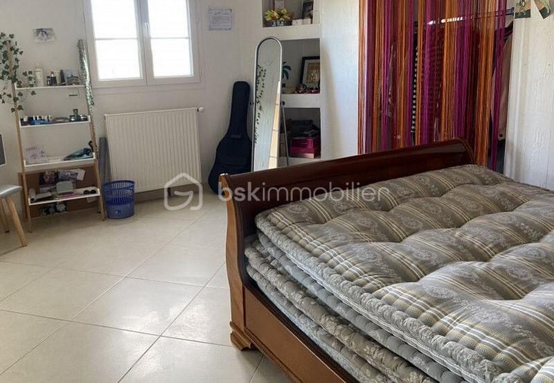 Villa - 184 m² - 8 pièces