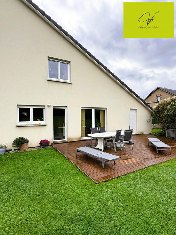 Maison - 200 m² - 5 pièces