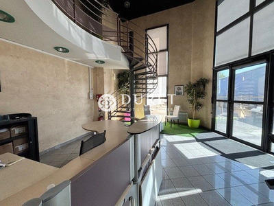 Local d'activités - 1 097 m²