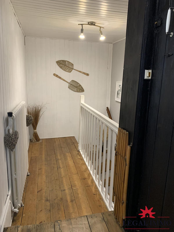 Maison - 160 m² - 7 pièces