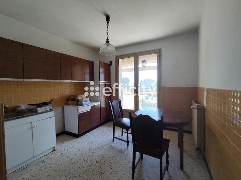 Maison - 97 m² - 5 pièces