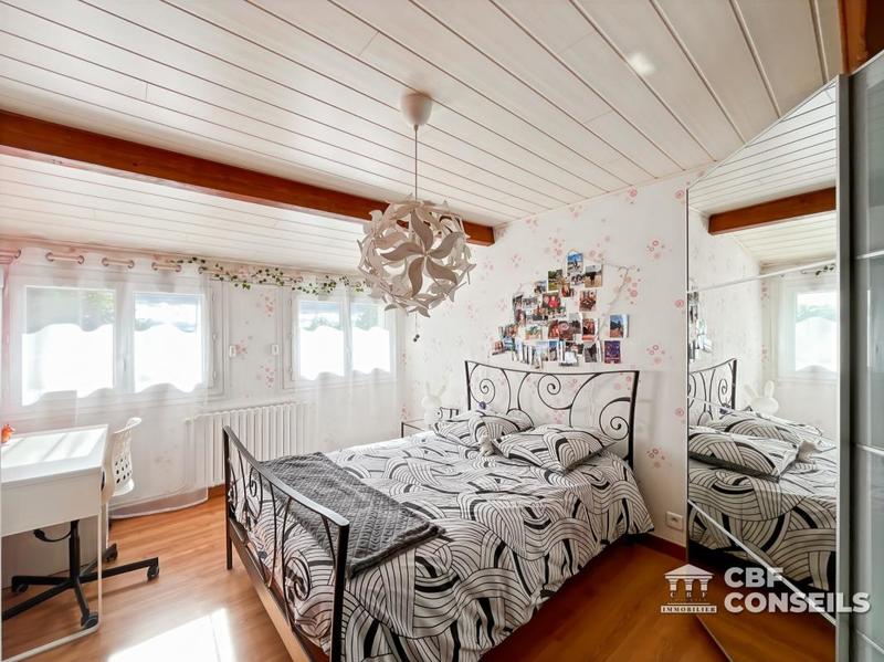 Villa - 206 m² - 7 pièces