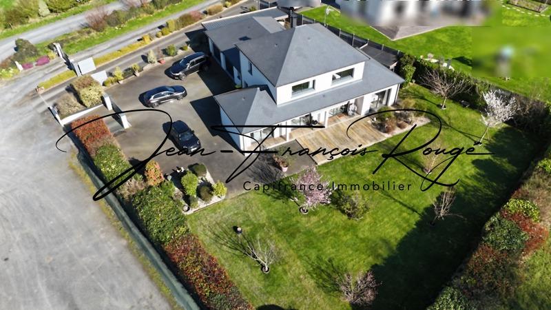 Maison - 170 m² - 7 pièces