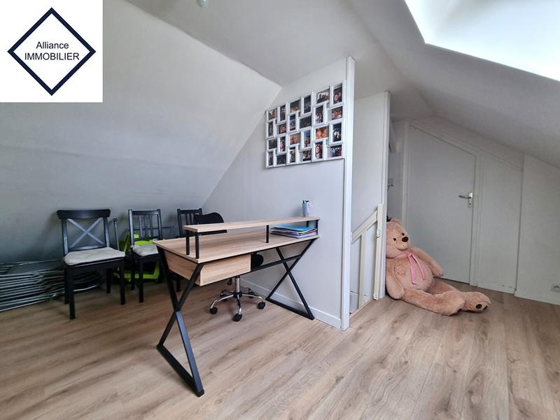 Maison - 103 m² - 6 pièces