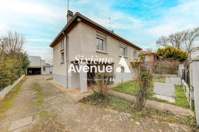 Maison - 150 m² - 7 pièces