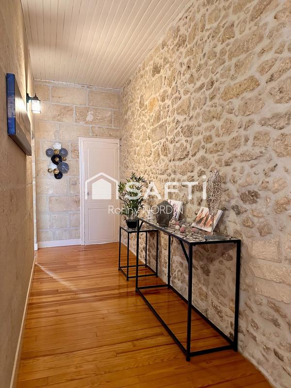 Maison - 195 m² - 6 pièces