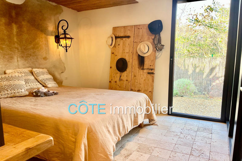 Demeure - 257 m² - 5 pièces