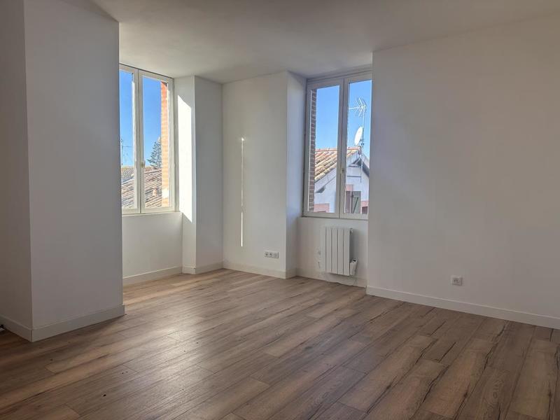 Propriété - 256 m² - 5 pièces