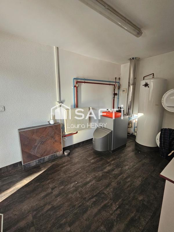 Maison - 215 m² - 6 pièces