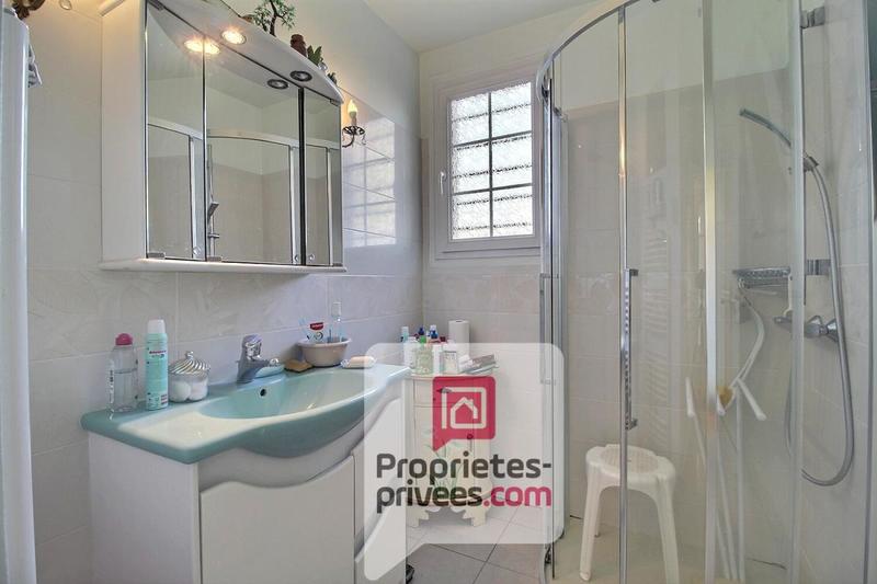 Maison - 84 m² - 5 pièces