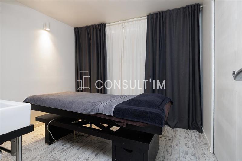 Local commercial - 106 m²