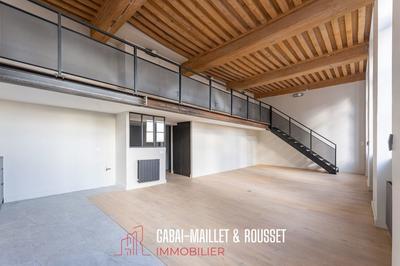 Appartement - 108 m² - 4 pièces