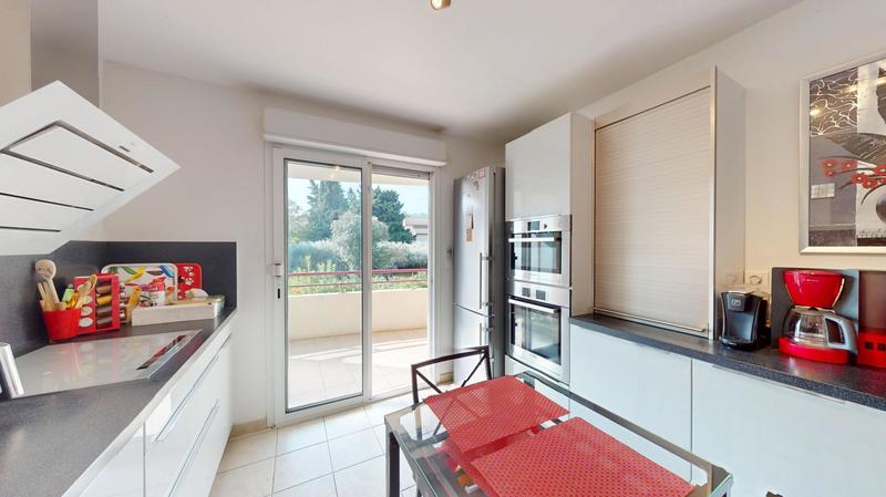 Appartement - 91 m² - 4 pièces