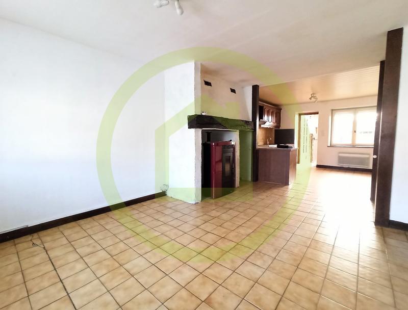 Maison - 96 m² - 5 pièces