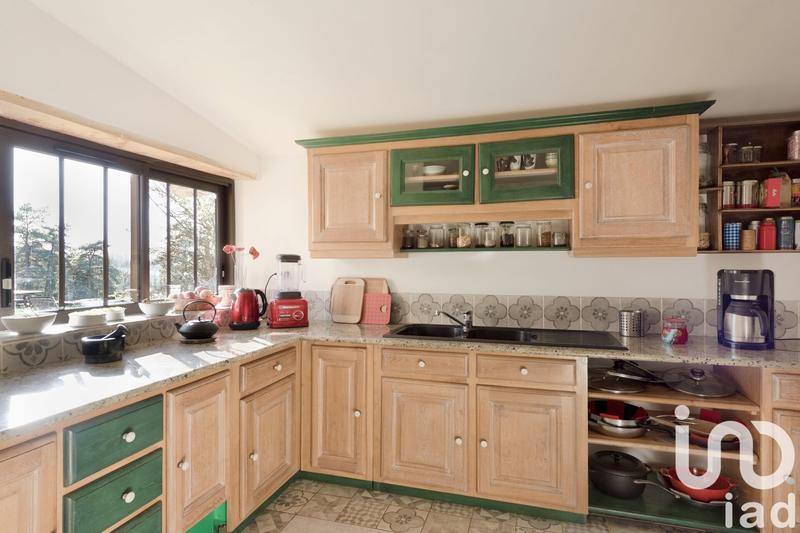 Maison - 470 m² - 11 pièces