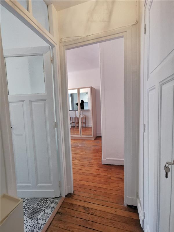 Studio - 24 m² - 1 pièce