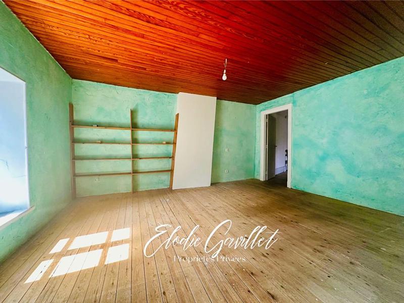 Maison - 304 m² - 11 pièces