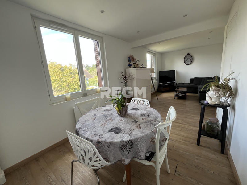 Maison - 135 m² - 5 pièces