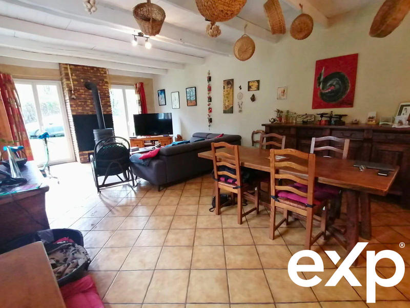 Maison traditionnelle - 112 m² - 6 pièces