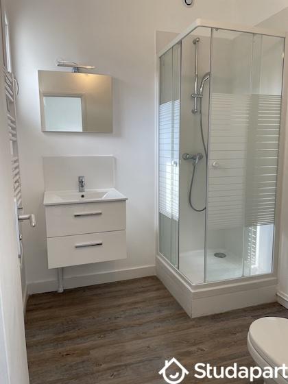 Chambre - 12 m² - 1 pièce