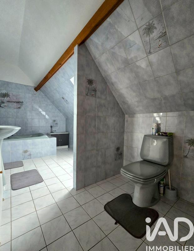 Maison - 120 m² - 5 pièces