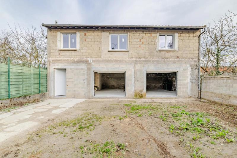 Maison - 120 m² - 6 pièces