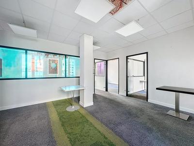 Appartement - 100 m² - 5 pièces