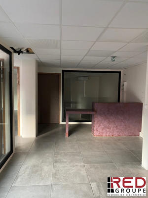 Local d'activités - 172 m²