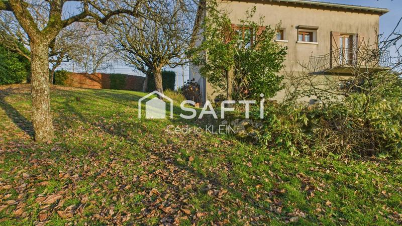 Maison - 93 m² - 4 pièces