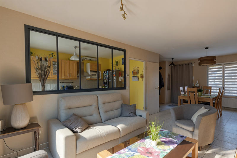 Maison - 93 m² - 4 pièces