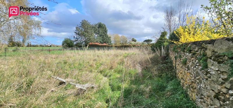 Maison - 2 073 m² - 1 pièce