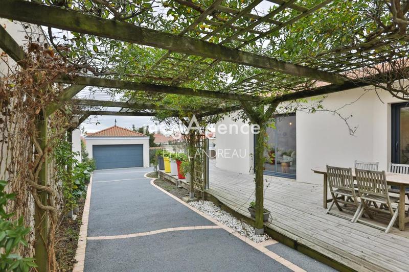 Maison - 190 m² - 6 pièces