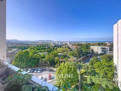 Appartement - 83 m² - 4 pièces