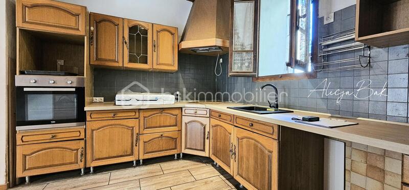 Maison de village - 134 m² - 7 pièces