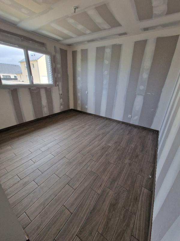 Maison - 77 m² - 5 pièces