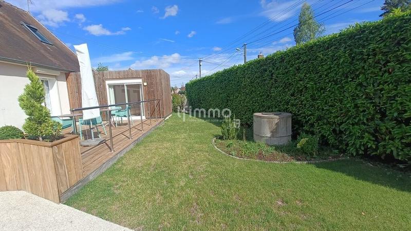 Pavillon - 150 m² - 7 pièces