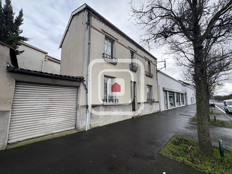 Maison - 85 m² - 4 pièces