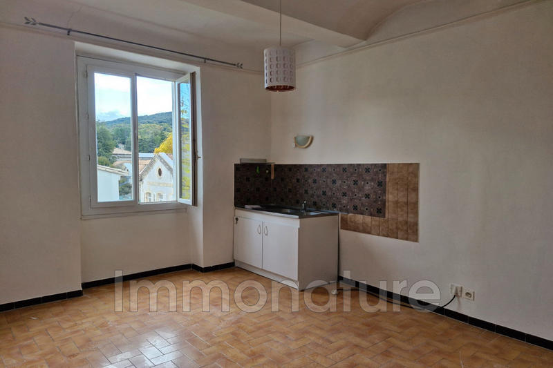 Appartement - 30 m² - 2 pièces