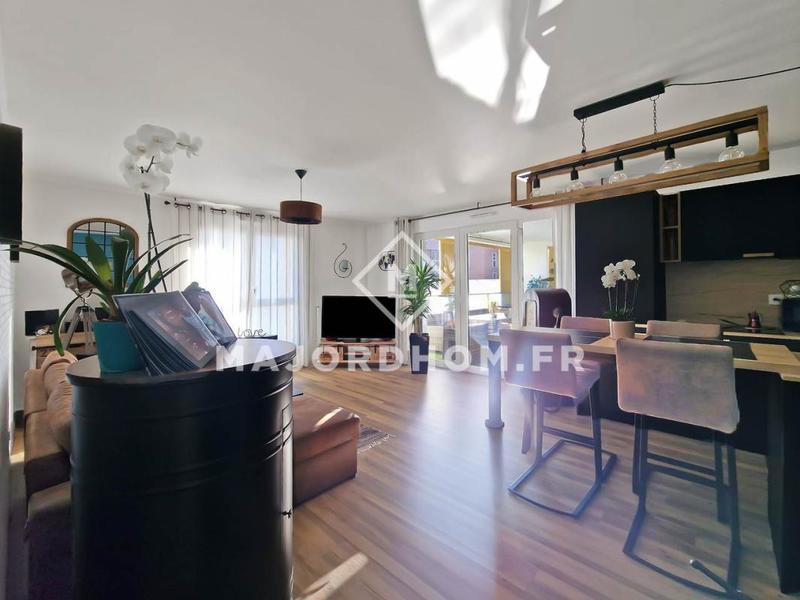 Appartement - 85 m² - 4 pièces