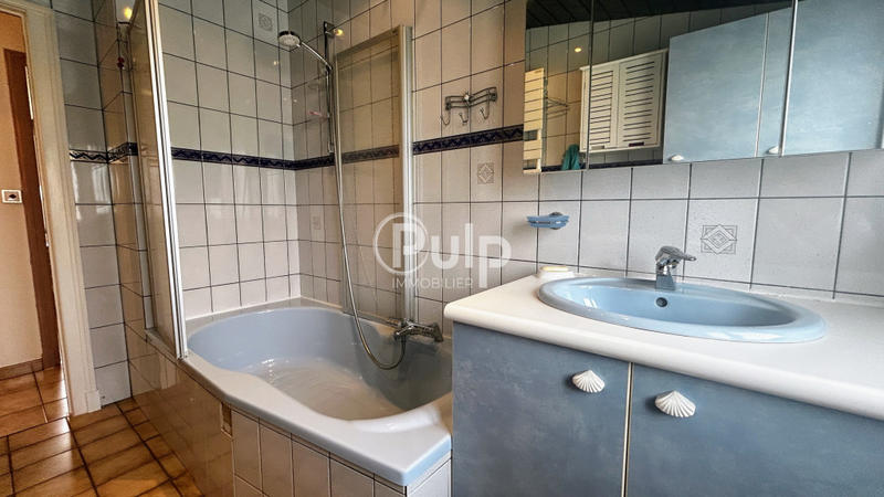 Maison - 82 m² - 4 pièces