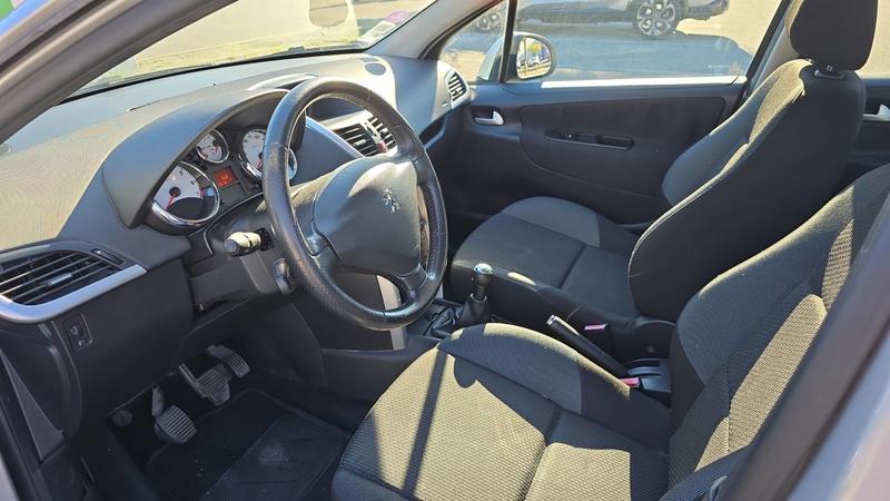 Peugeot 207 1.6 Vti 120 Urban