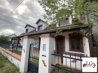 Maison ancienne - 154 m² - 7 pièces