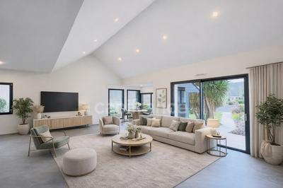 Maison - 122 m² - 5 pièces