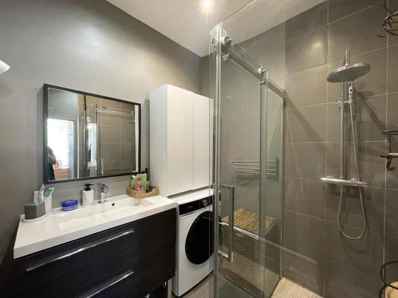 Appartement - 60 m² - 2 pièces