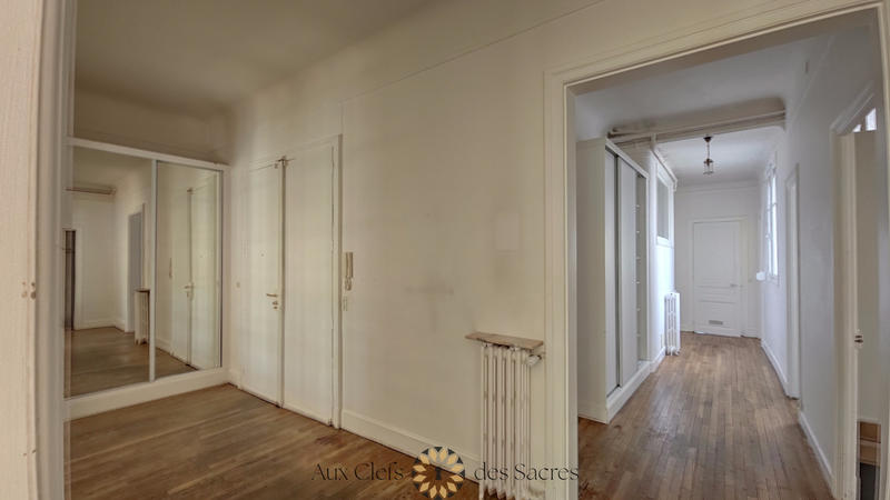 Appartement - 147 m² - 5 pièces