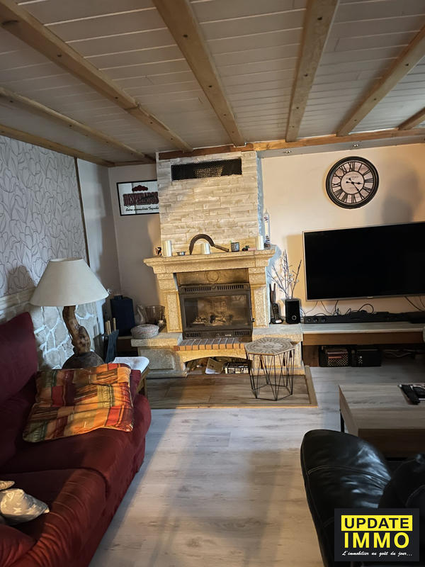 Maison - 139 m² - 7 pièces