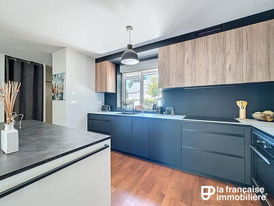 Maison - 94 m² - 4 pièces